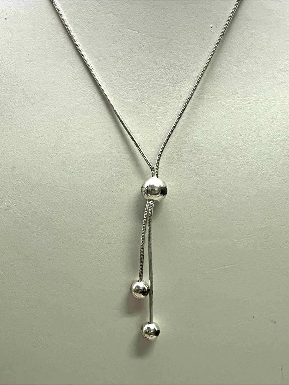 Silver Tone Adjustable Lariat Necklace - - Picture 2 of 4